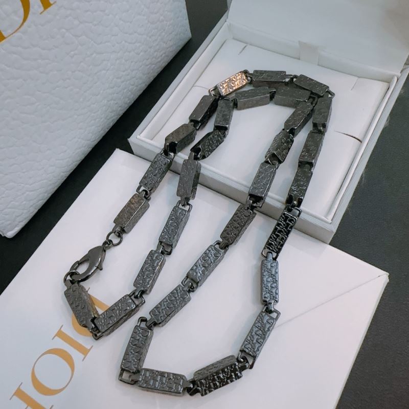 chr1st1an D10r necklaces